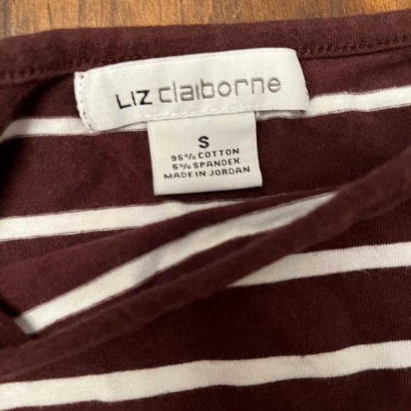 2 Liz Claiborne tshirts S - Picture 5 of 5